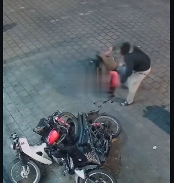 Kancil warga Sawojajar Malang, akhirnya tewas di tangan dua rekannya sesama juru parkir di area Tomoro Caofee, Oroora Dowo, Klone, Malang. Foto: Instagram@infomalangofficial