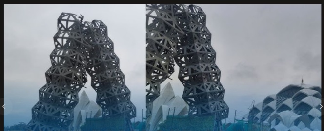 
					Tower Telkomsel dan Indosar di samping bangunan masjid Al-Jabbar, Bandung,, roboh diterjang angin bandai, Kamis sore, 19 Maret 2026. Foto: tribunpriangan