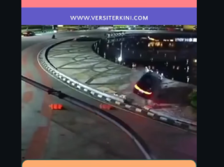 Inilah kendaraan listrik BYD yang digunakan untuk taksi online, tiba-tiba hilang kendali. Mobil menerabas pembatas bundaran HI, Jakarta Pusat, hingga akhirnya nyemplung ke kolam, Rabu dinihari pukul 04.00 WIB. Foto: Instagram@versiterkini