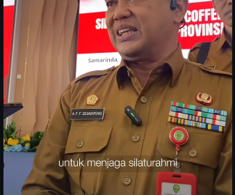Plt Kepala Kesbangpol Kaltim, Arih Franata Filifus Sembiring (AFF Sembiring) di depan wartawan meminta maaf atas kegagalannya memberikan uang saku Rp 105.000/ orang kepada  sebanyak 400 orang delegasi dari 100 ormas di Kalimantan Timur dalam acara Coffee Morning, yang dilaksanakan Senin 13 April 2026. Foto: Instagram@kaltimtoday.co