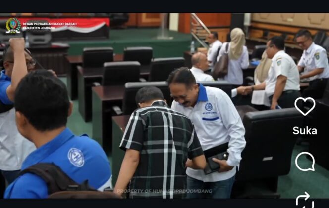 
					DPRD Jombang Lanjutkan Pembahasan Raperda Jasa Konstruksi, Target Selesai 2026