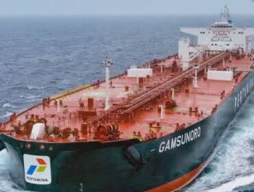 Kapal tanker Pertamina Gamsunoro seharga Rp 791,7 miliar, dikelola anak perusahaan PIS, dikontrakan ke pihak III, disewa sendiri oleh Pertamina untul angkut crude oil dari Saudi Arabia. Foto: ist