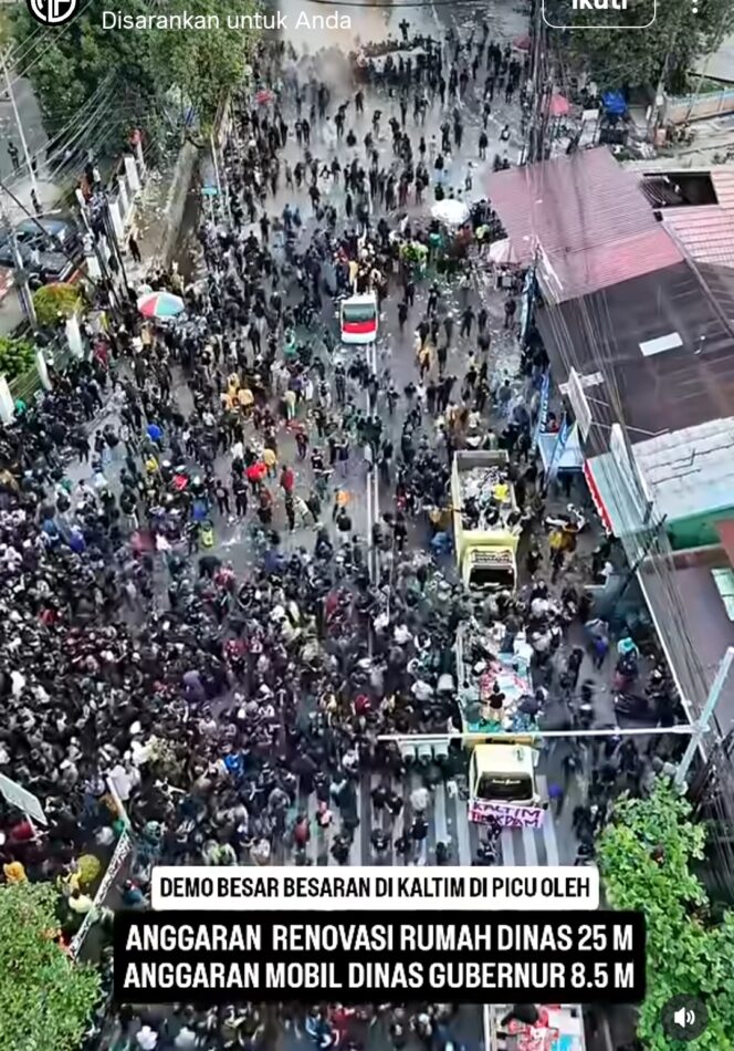 
					Gubernur Rudy Mas'ud sembunyi di dalam kantornya, saat massa Aliansi Pejuang Masyarakat Kaltim keralhan 5.000 - 7.000 bergerak ke kantor gubernur, Selasa, 21 April 2026. Rudy tak punya nyali berhadapan dengan massa. Bahkan ia sudah membentengi kantornya dengan kawat berduri, serta mengerahkan lebih 1.700 personel keamanan untuk menghadapi aksi itu. Foto: ist