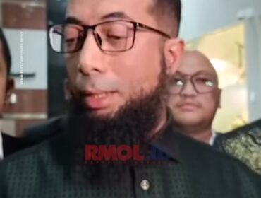 Khalid Basalamah adalah pemilik yravel biro haji Uhud Tour, yang beroperasi di bawah PT Zahra Oto Mandiri. Kembalikan uang Rp8,4 ke KPK. Foto: instgaram@ rmold.id