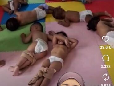 Bocah bocah bayi usia 1 sampai 5 tahun ini tidur tanpa baju dan alas tidur, cuma pakai pumpers, kaki diikat agar meteka tidak berjeliara. Terjafi di yayasan daycare Little Aresha, Umbulharji  Yogyajarta. Foto: ist