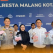Polresta Malang emnggellar konferensi pers, penungkapan kasus kebakaran gudan rokok Suket Teki. Terungkan, lima penajag gudang senagaj membakar gudsang itu untuk menutupi penggelapan rokomk yang mereka lakukan. FotoL Instagram@infomalangan