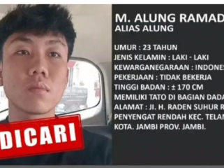 Polda Jambi menetapkan Alung sebagai DPO kasus 58 kg sabu. Ia berhasil lolos dari ruang pemeriksaan Lantai II Polda Jambi, pda tanggal 8 April 2028. Netrizen menagnggap bahwa insiden ini hanyalah modus dalam penegakan hukum khususnya narkoba. Foto: antara