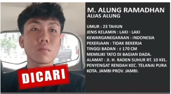 
					Polda Jambi menetapkan Alung sebagai DPO kasus 58 kg sabu. Ia berhasil lolos dari ruang pemeriksaan Lantai II Polda Jambi, pda tanggal 8 April 2028. Netrizen menagnggap bahwa insiden ini hanyalah modus dalam penegakan hukum khususnya narkoba. Foto: antara