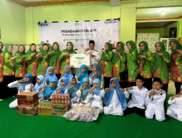 Agenda rutin tahunan, setiap melaksanakan acara peringatan hari jadi, PT Pegadaian selalu berbagi dengan kaum dhuafa dan anak yatim piatu. dan panti wredaPada tahun 2026 ini, ulang tahun ke -125, PT Pegadaian menyebarkan paket bantuan untuk 560 penerima dilaksanakan 1 April 2026. Foto: Dok/ PT Pegadaian