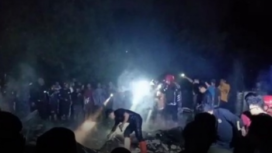 Warga masyarakar Dusun Sidokalang, Desa Penompo, Kecamatan Jetis, Kabupaten Mojokerto, hangus terbakar pada Sabtu, 4 April 2026, sekitar pukul 20.00 WIB. Kebakaran ini mengakibatkan satu orang penghuni tewas, yaitu pemilik rumah bernama Markonah (52). Foto: Instagaram@inijawatimur