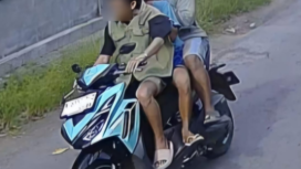 Polisi, Rabu 8 April 2026, berhasil merigkus tiga tersangka yang melarikan diri setelah menjambret kalun emas 13 gram meilik nenek 60 tahun, terjadi di Dusun Krandon Lor, Desa Rejoso Kidul, Kecamatan Rejoso, Kabupaten Pasuruan. Foto: Instagram@pasuruan_kekinian