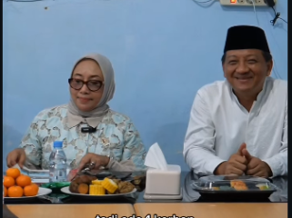 Menteri PPA Arifah Choiri Fauzi atau Arifah Fauzi berkunjung ke Jombang untuk melihat langsung proses belajar mengajar di Sekolah Rakyat 08 serta pelayanan unit PPA, didampingi Sekda Jombang, H Agus Purnomo, Jumat, 3 April 2026. Foto: Instagram@jombangkab

