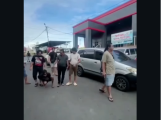 Tim Reserse Polres Lahat, Sumateran Selatan, Rabu 8 April 2026,  menangkap Ahmad Fahrurozi, 23, di sebuah penginapa setelah ia bersembunyi melakuan mutilasi kepada ibudanya, 28 Maret 2026 lalu. Foto: Instagam@kediri_raya