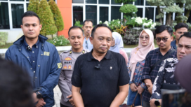 Kepala BKPSDM Kabupaten Gresik, Agung Endro Dwi Setyo Utomo, melaporkan dugaan penipuan rekrutmen ASN ke Polres Gresik pada Jumat, 10 April 2026. Foto: ist
