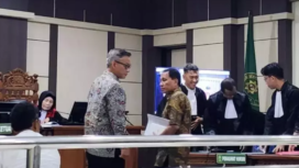 Pengadilan seorang dosen UGM terakit kasus  penyediaan biji kakao senilai Rp 6,7 miliar dilaksanakan di pengadilan Tipikor Semarang. Foto: antaranews.com