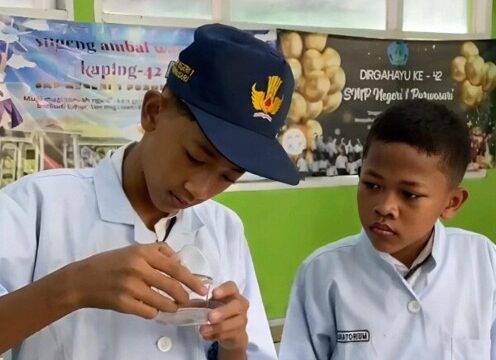 Dua siswa Bojonegora