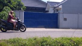 Perusahaan pengolah garam beryodium di Ngoro, Jombang, diduga beroperasi tanpa dilengkapi instalasi pengolahan limbah (IPAL). Foto: ist