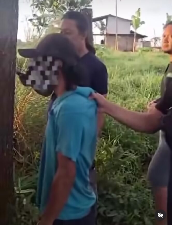 
					Polidi Banjarbaru, Kalsrl, Jumat 1 Mei 2026, berhasil meringkus dua tersangka pelaku pembegalan Ustadzah Hasanah, 25. Foto: Ist