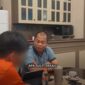 Kapoltabes Surabaya, Kombes Pol Luthfi Sulistiawan joki Unesa, pemuda cerdas yang sudah tujuh tahun berprose sebagai joki. Foto: instagram@poltabes.surabaya
