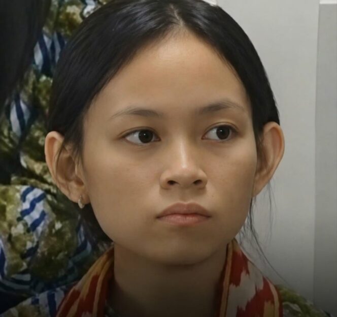 
					Yosephan Alexandra, pelajar SMA1 Pontianak, yang telah meluluhkan keangkuhan dewan juri, hingga tawaran beasiswa studi ke Tiongkok pasca nilai minus 5. Foto: ist