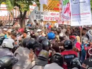 Masa AMPB Pati mnggeruduk Mapolres Pati, diterima oleh wakapolres. Foto: ist