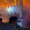 Damkar kerahkan 8 unit mobil untuk padamkan kebakaran kompleks perkantoran kabupaten Tanjung Selor, Kaltara, Rabu malam hingga Kamis dibihari, 20-21 Mei 2026. Foto: ist