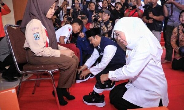 Foto tahun 2025 yang bikin geger
