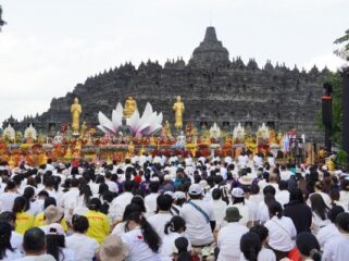 Puncak Peringatan Waisak di Borobudur