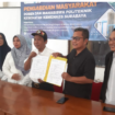 Pemerintah desa Plumbon Gambang dengan Poltekes Surabaya menandantangani perjanjian kerja sama untuk mengembangkan kesehatan masyarakat, di pendopo desa, Sabtu, 16 Mei 2026. Foto: kredonewscom/ priyo suwarno