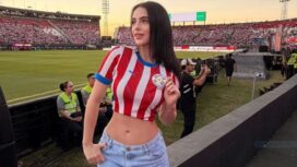 Neil Aguilera fans Paraguay