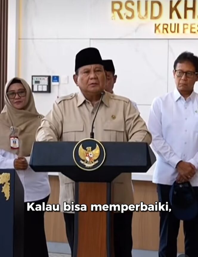 
					Presiden Prabowo Subiyanto berjanji dalam 3 tahun mendatang memperbaiki atau membangun 400 RS pemberintah, dan 10.000 puskesmas di seluruh Indonesia, Rabu, 10 Juni, 2026. Foto: metroTV