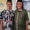 Riadi Ngasiran (Ketua Lesbumi PWNU Jatim) bersama KH Muhammad Jadul Maula (Ketua Lesbumi PBNU). Foto: panitia muktamar lesbumi nu