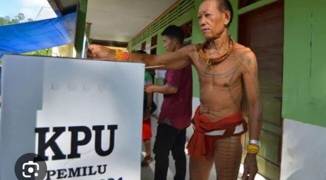 Hakim MK membuat keputusan Pilkada tetap dipertahan coblos langsung oleh pemilih, sehingga wacana dipilih oleh DPRD sudah tertutup. Foto: bbc