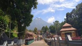 Wisata Gunung Kawi