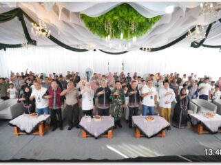 PT Pegadaian Indonesia Kanwil XII Surabaya menggelar aksi sosial khitanan massal 125 anak, dilaksanakan di Genteng dan Bojonegoro. Foto: ist
