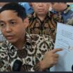Menteri Kehutanan, Raja Juli Antoni saat memberikan keterangan pers di gedung Menggala Wanabakti, Jakarta, Jumat, 3 Juli 2026. Foto: antara