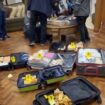 Polisi melanjutkan penggeledahan kasus korupsi dan TPPU, Kamis dinihari menggeledah rumah di Sentul City, Bogor. Foto: ist
