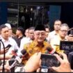 Petugas Kejaksaan Tinggi DKI menggeledah kantor Kementrian PU, atas dugaan penyelewengan anggaran 2019-2024. Foto: ist