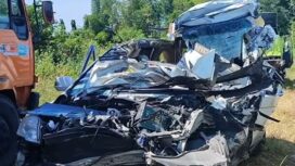 Sebuah CRV alami kecelakaan di Tol Pandaan KM 71, menyebabkan lima oran sekeluarga meninggal dunia, Rabu.malam sekitar pukul 19.30 WIB, 15 Juli 2026. Foto: instagram@wartabromo