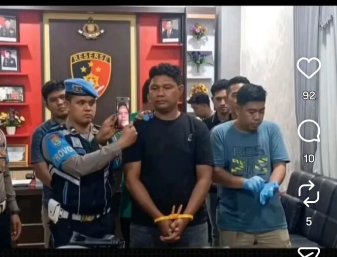 
					Reskrim Polda Banda Aceh berhasil meringkus MZ, 28, oknum polisi yang merampok toko peehiasan emas di Tapaktuan, Aceh Selatan,  Sabtu18 Juli 2026. Foto: instgaram@ovangverse