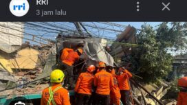 Trailer gandeng bermuatan kertas gelondong alami rem blong jalur menurun Gempol, Pasuruan, lima rumah hancur, Senin pagi, 27 Juli 2026. Foto: rri.id