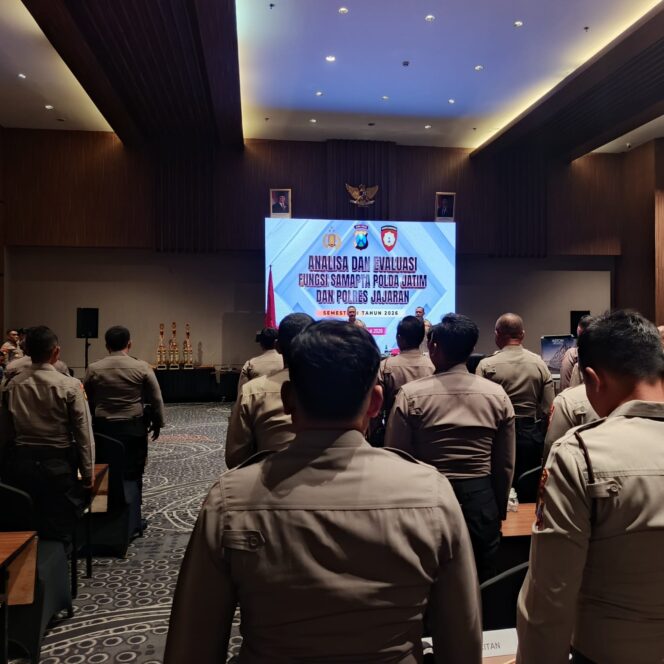 
					Foto: Istimewa
Peserta Analisa dan Evaluasi (Anev) Fungsi Samapta Polda Jawa Timur.