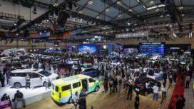 Pameran mobil dan motor