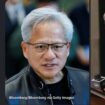 Jensen Huang, CEO Nividia yang melakukan revolusi teknologi komputer hingga efisies 500 kali lipat. Foto: bloomberg
