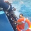 Beberapa kapal lain mendekat dan memberi pertolongan penumpang KM Mutiara 2 yang terbakar di pantai pulau Sapudi, Sumebep, Minggu pagi, 2 Agustus 2026. Foto: ist