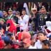 Dedi Mulyadi bikin kejutan lagi. Upacara 17 Agustus 2026 di gedung Sate, Bandung. Deretan kursi VIP,  diduduki oleh rakyat jelata kuli bangunan, petani, nelayan, ojol, tukang sapu. Foto: pemprovjabar.gov