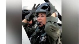 Ratu Suthida di kiokpit Gripen