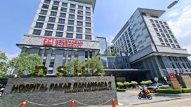 Gedung Damansara Specialist Hospital di Jalan Bukit Lanjan 3, Bukit Lanjan, Kuala Lumpur. (Foto: KREDONEWS.COM/ Hadi S Purwanto)