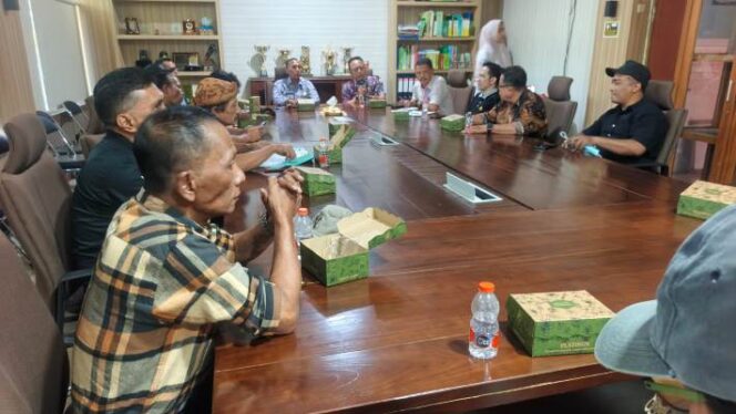 
					Pertemuan sinergis Dinas PU dan LSM