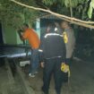 Petugas tengah lakukan olah TKP di lokasi kebakaran